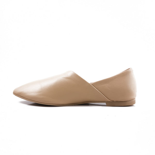 Pesso Madeline Camel